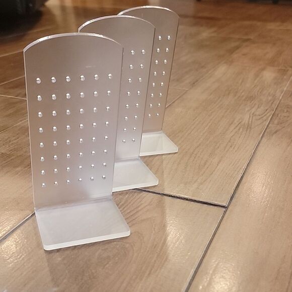 L stand body jewelry display - Picture 3 of 3